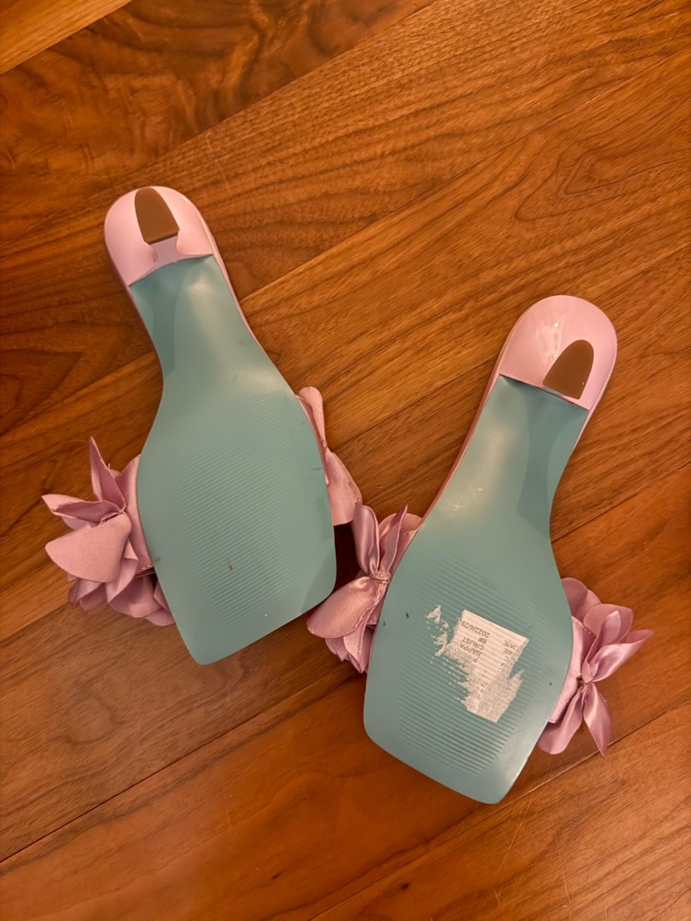 Betsey Johnson Lilac Ruffle Kitten Heels - Picture 2 of 2